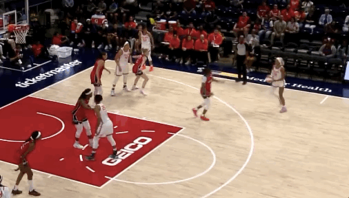 WNBA比赛战报：邦纳24+10 哈里斯23分 神秘人6人上双 91-94负于阳光