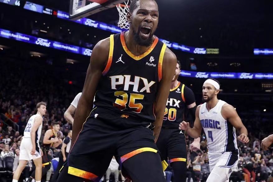 🏀太阳VS独行侠前瞻：三巨头正面对决 太阳主场首秀亟需救赎