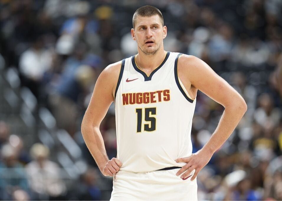 🎤约基奇连续第三场缺席!马龙:目前没有他最新消息